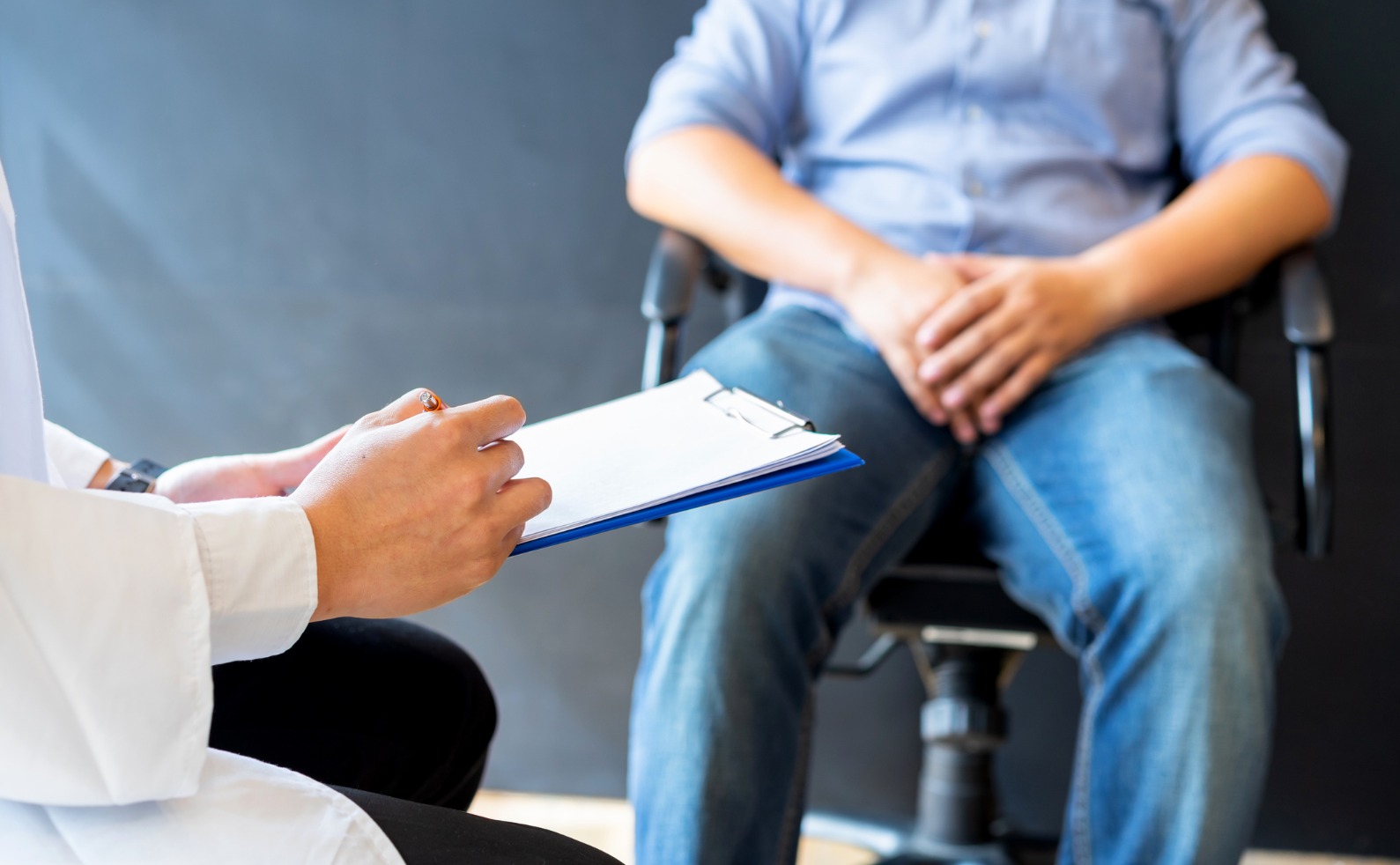 FINALmale doctor and prostate cancer patient are discussing about prostate picture id1139799832 (1)